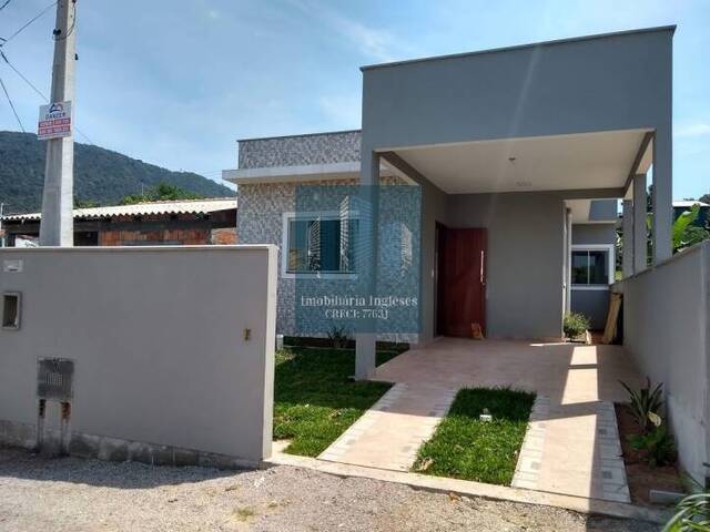 Sobrado para Venda, Florianópolis / SC, bairro Ingleses do Rio Vermelho, 3  dormitórios, sendo 2 suítes, 1 banheiro, 1 vaga de garagem, área total  100,00 m², área construída 88,00 m²