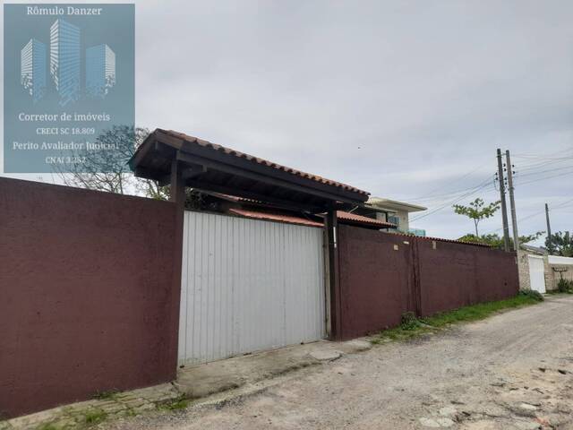 Casa para Venda em Florianópolis - 1